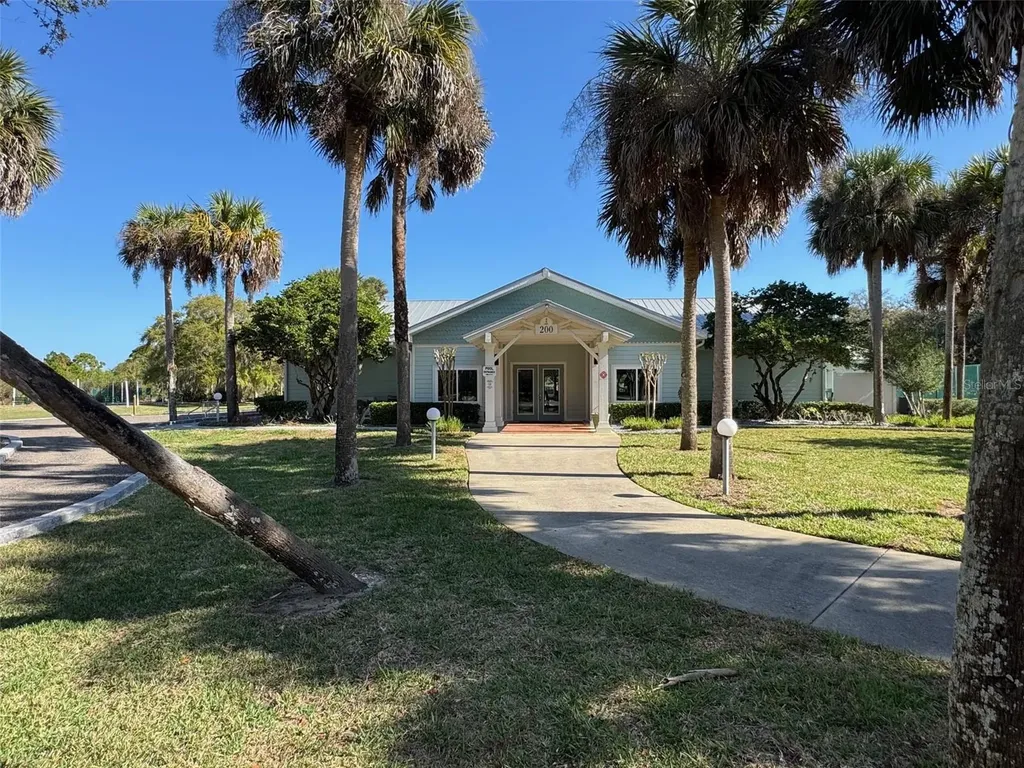 332 Marsh Landing Loop Oak Hill FL 32759