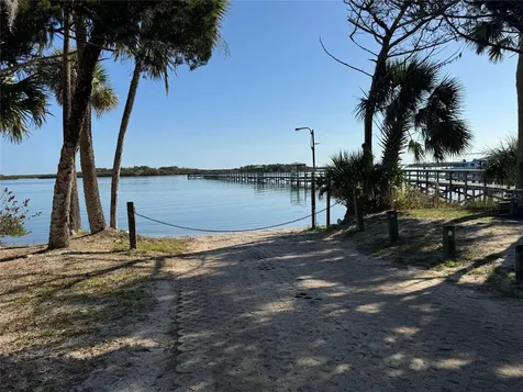 332 Marsh Landing Loop Oak Hill FL 32759