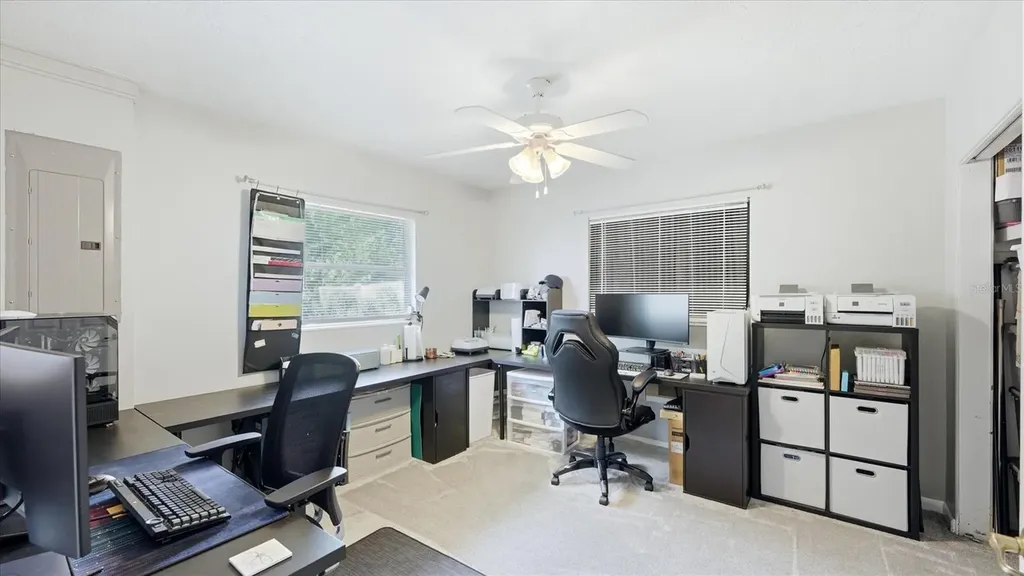 2704 52nd Avenue Terrace W Bradenton FL 34207
