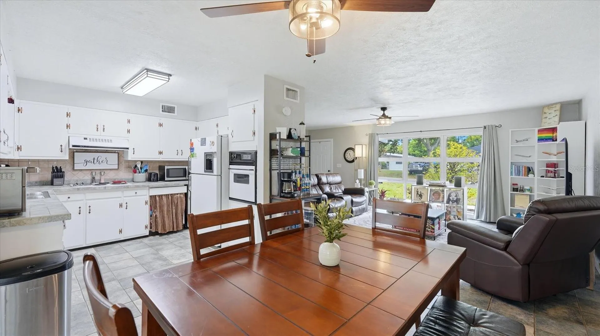 2704 52nd Avenue Terrace W Bradenton FL 34207