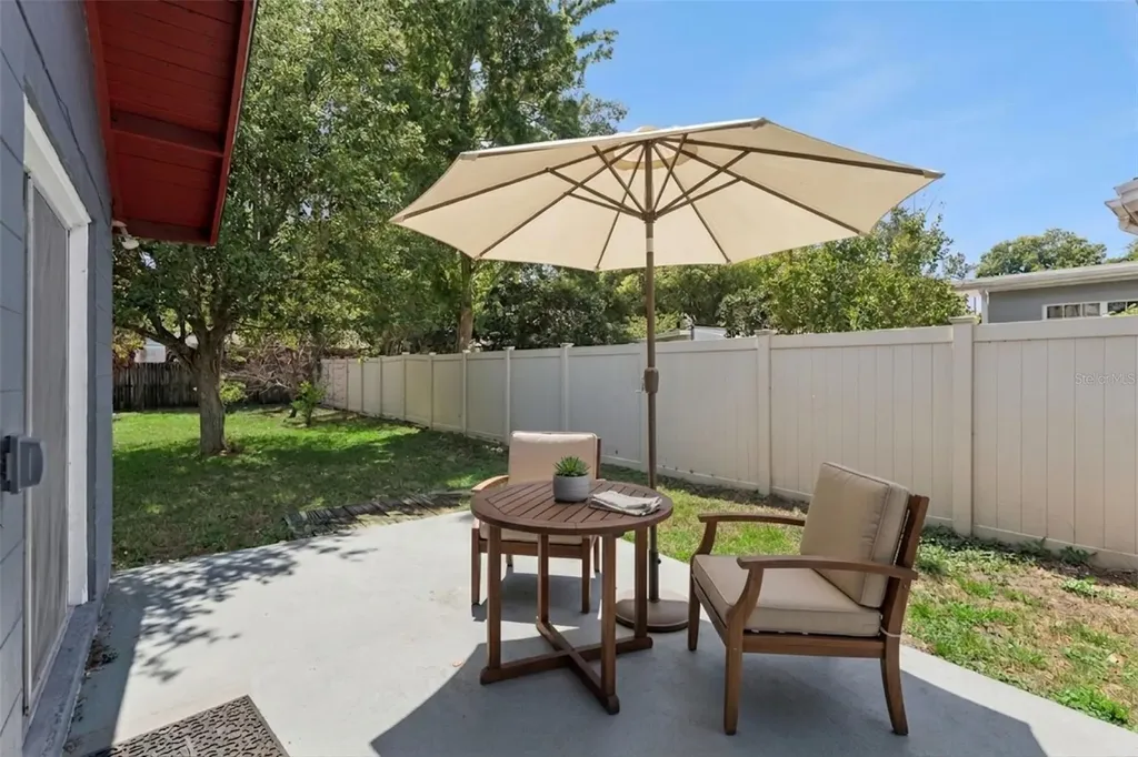 1512 Overlake Avenue Orlando FL 32806