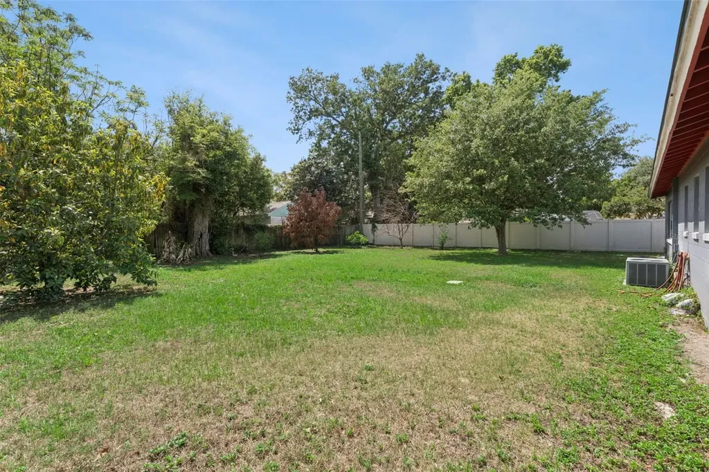 1512 Overlake Avenue Orlando FL 32806