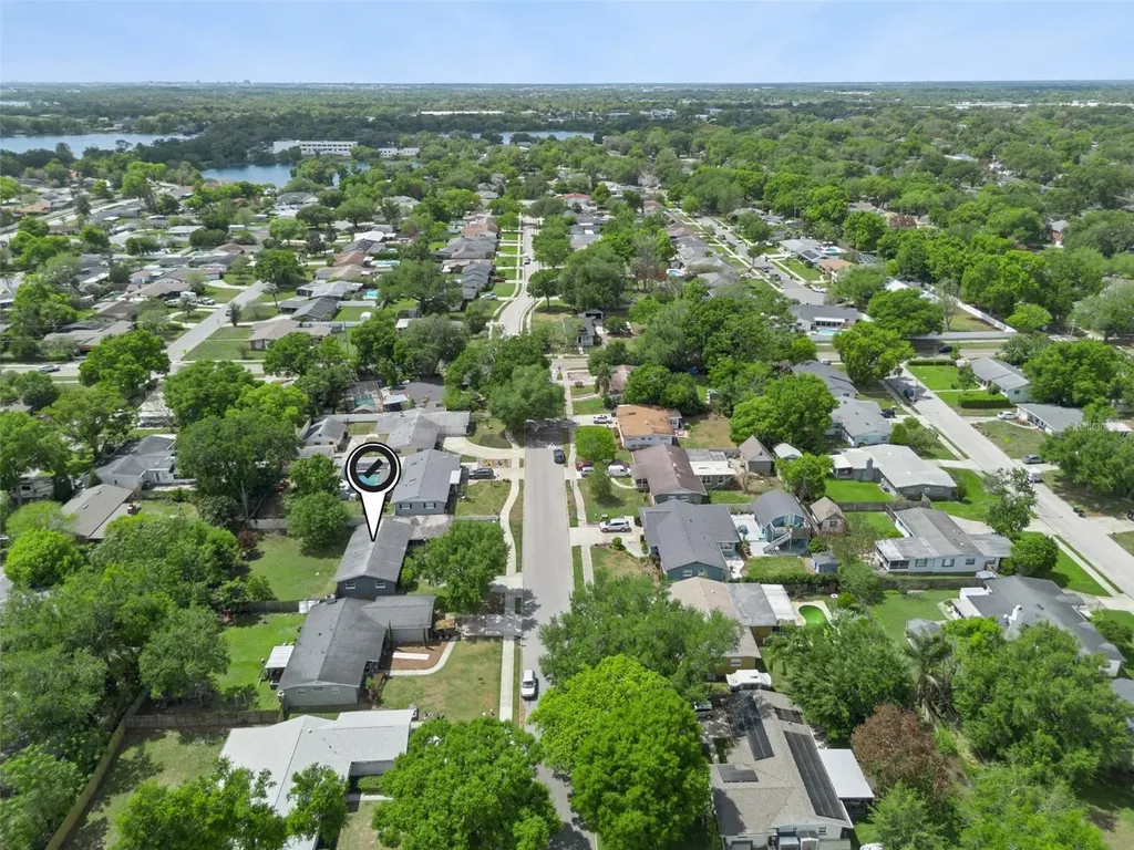 1512 Overlake Avenue Orlando FL 32806