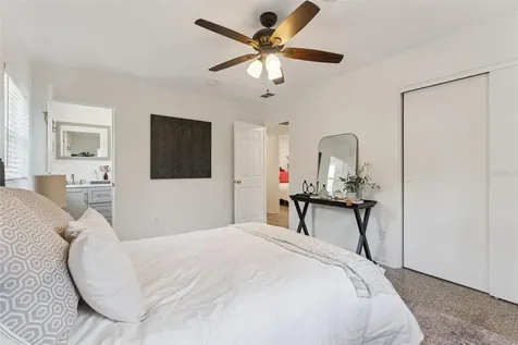 1512 Overlake Avenue Orlando FL 32806
