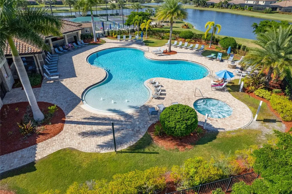 7015 River Hammock Drive Bradenton FL 34212