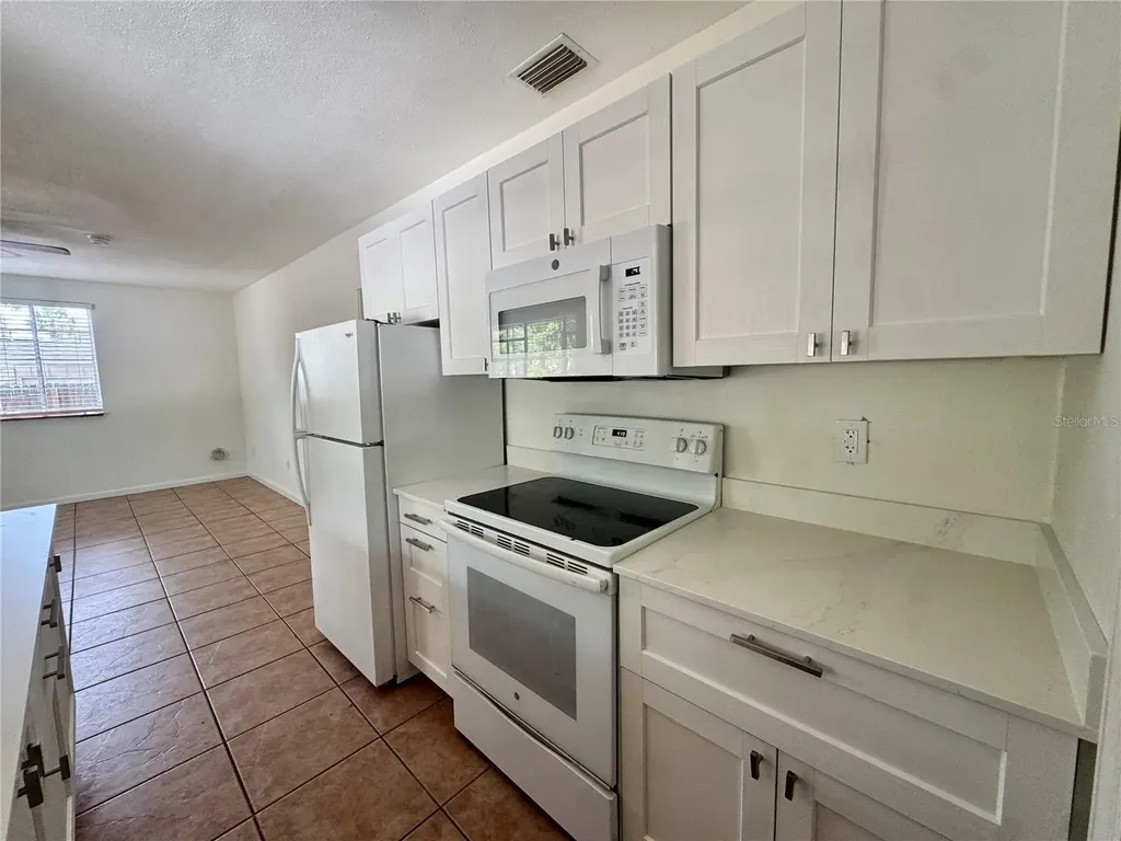 2107 Chippawa Place Sarasota FL 34234