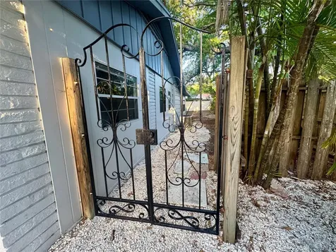 2107 Chippawa Place Sarasota FL 34234