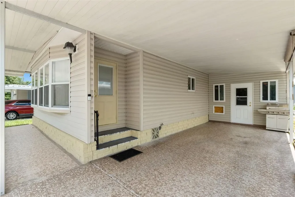 8427 Highpoint Boulevard Brooksville FL 34613