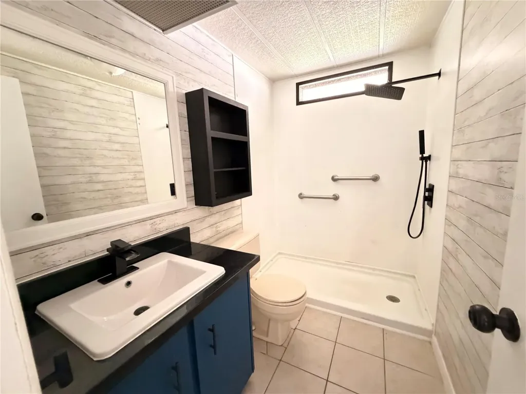 2032 Canopy Circle Zellwood FL 32798