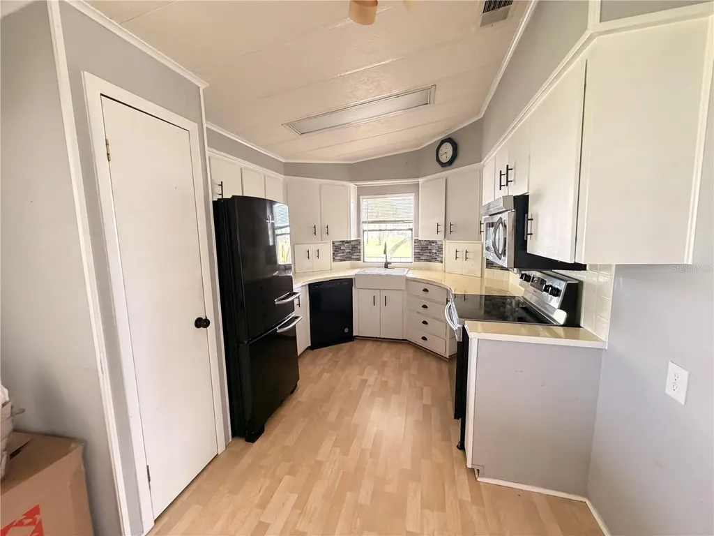 2032 Canopy Circle Zellwood FL 32798