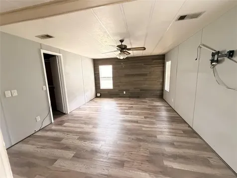 2032 Canopy Circle Zellwood FL 32798