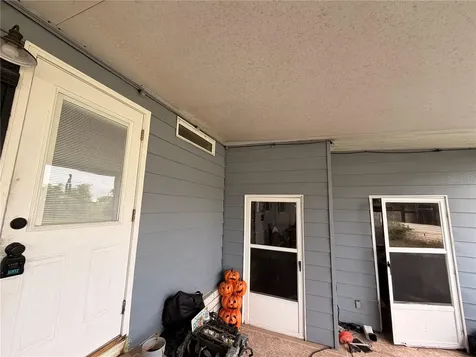 2032 Canopy Circle Zellwood FL 32798