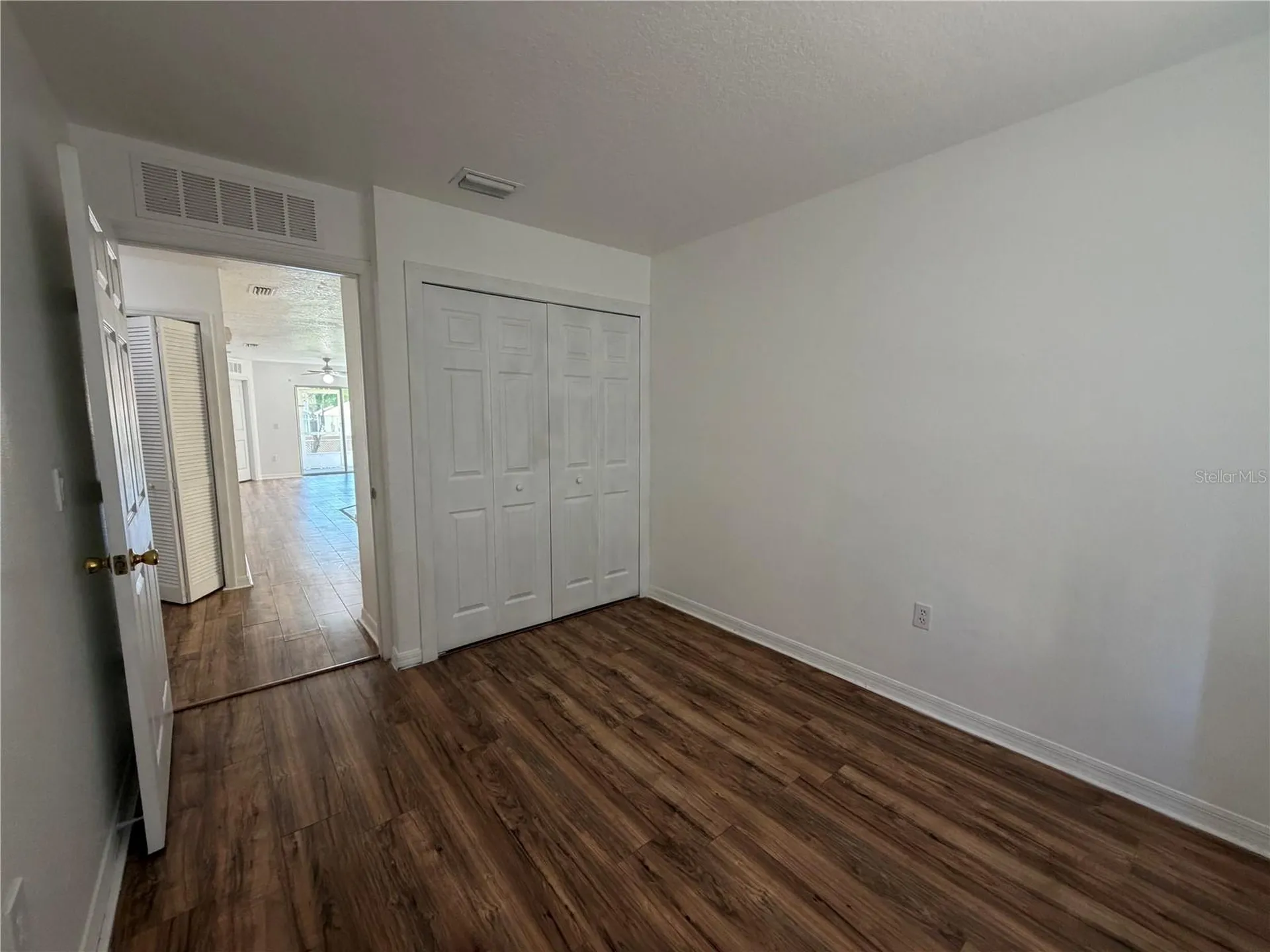 2864 Club Cortile Circle Kissimmee FL 34746