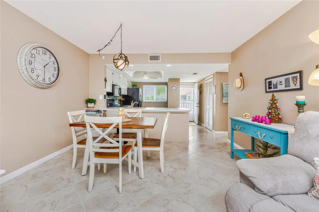 12274 SW Egret Circle Lake Suzy FL 34269