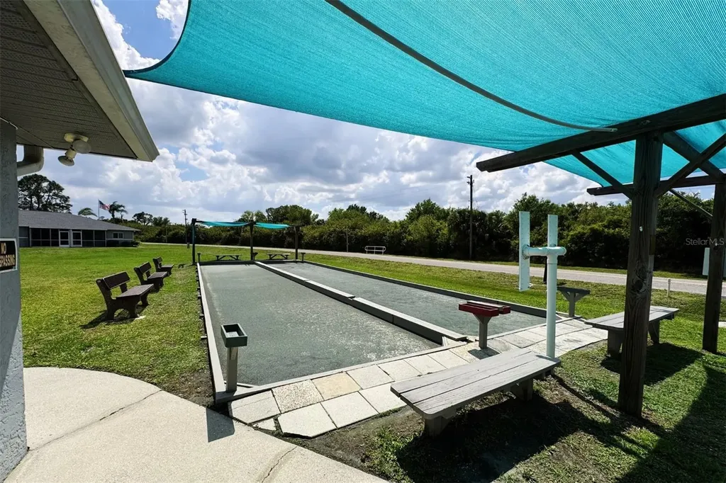 12274 SW Egret Circle Lake Suzy FL 34269