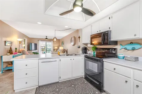 12274 SW Egret Circle Lake Suzy FL 34269