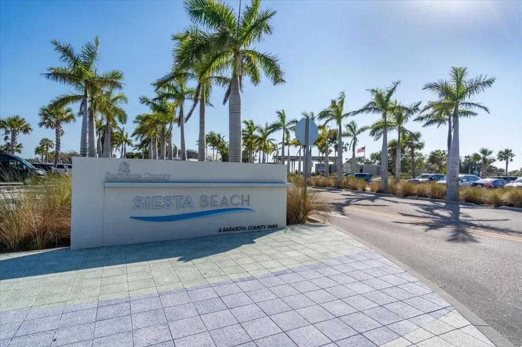 1761 Siesta Drive & 1760 Wisconsin Lane Sarasota FL 34239