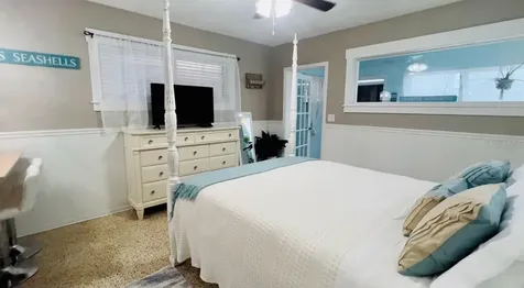 1761 Siesta Drive & 1760 Wisconsin Lane Sarasota FL 34239