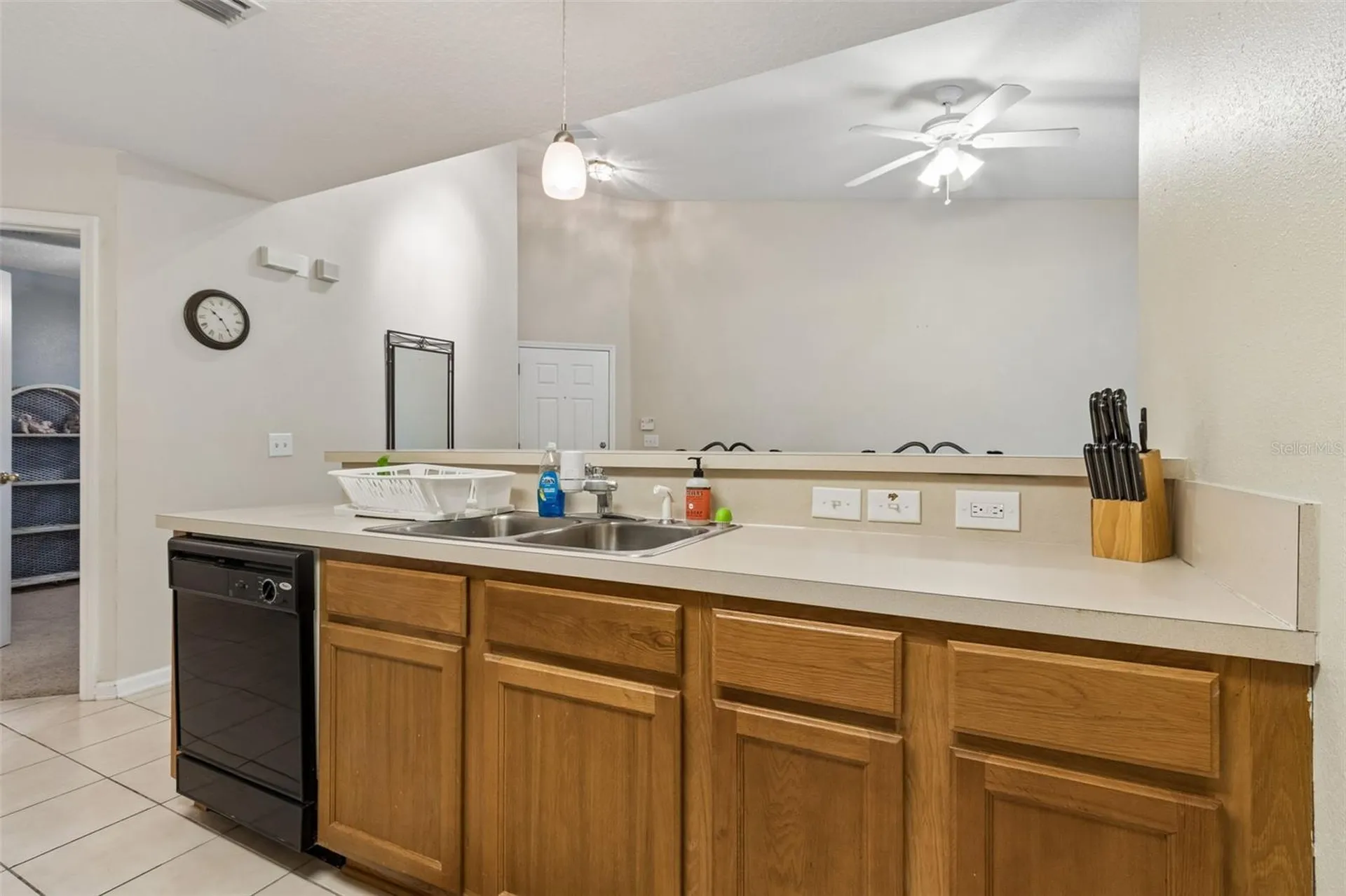 6075 Maggies Circle Jacksonville FL 32244