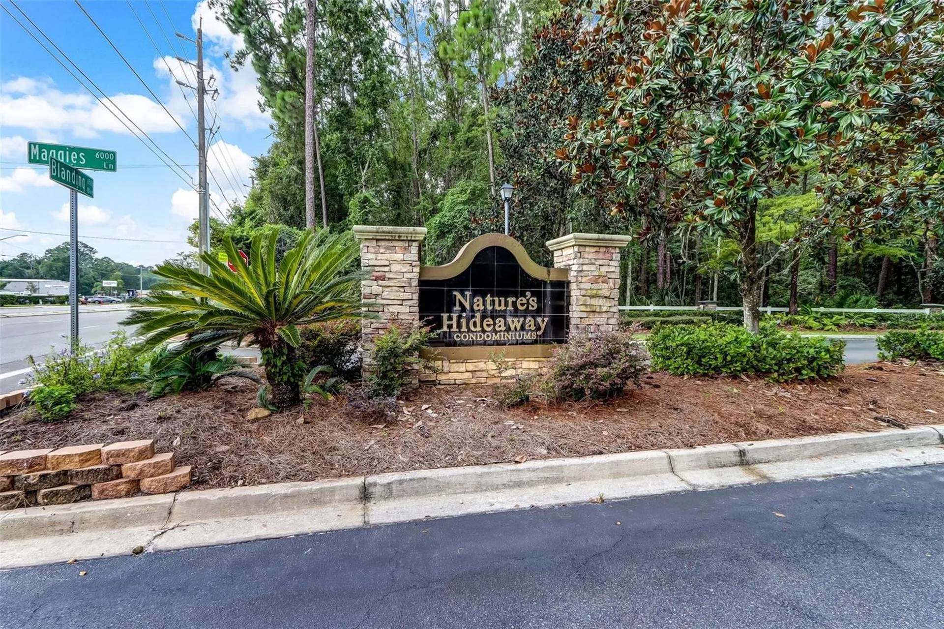 6075 Maggies Circle Jacksonville FL 32244