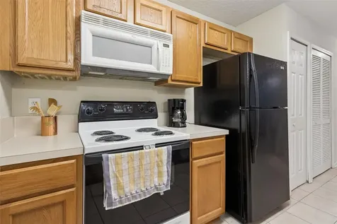 6075 Maggies Circle Jacksonville FL 32244