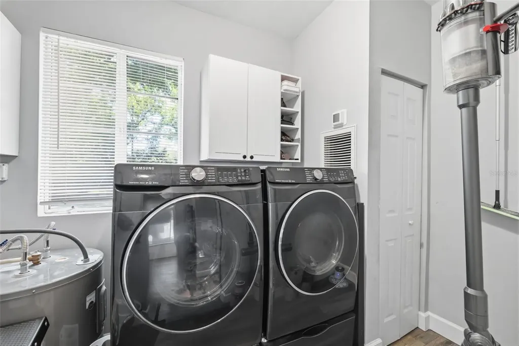 1709 NE Lambright Street Tampa FL 33610
