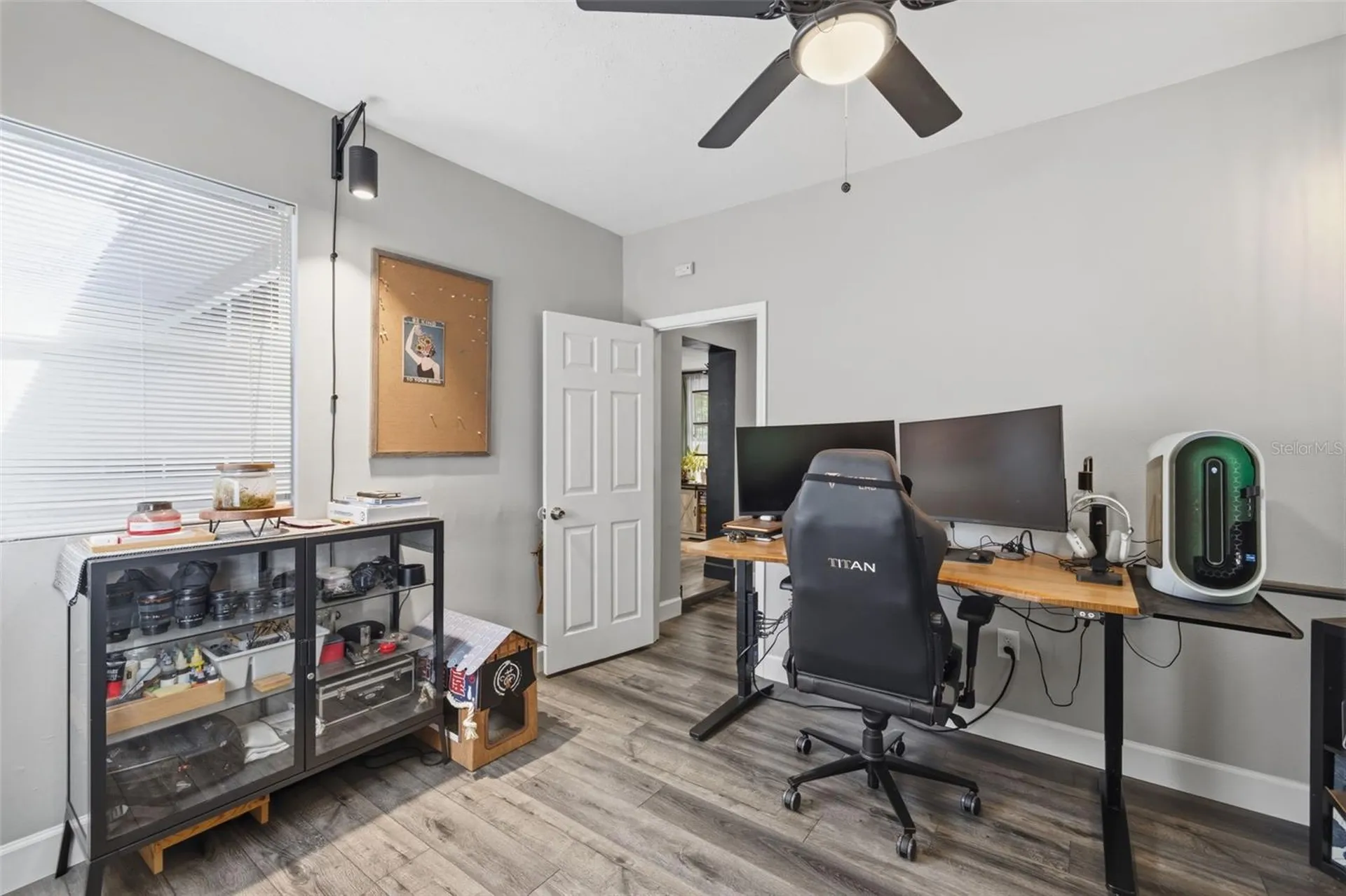 1709 NE Lambright Street Tampa FL 33610