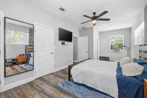 1709 NE Lambright Street Tampa FL 33610