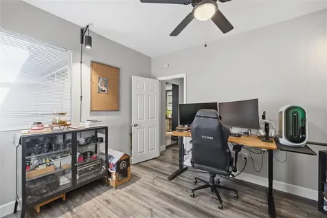 1709 NE Lambright Street Tampa FL 33610