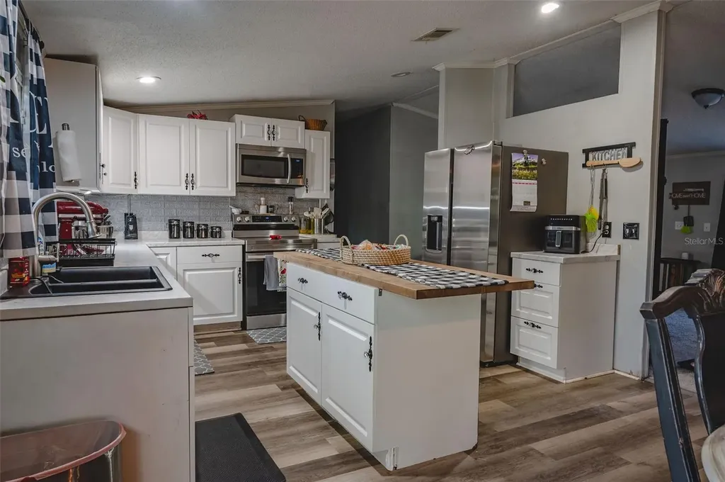 7296 NW 170th Street Trenton FL 32693