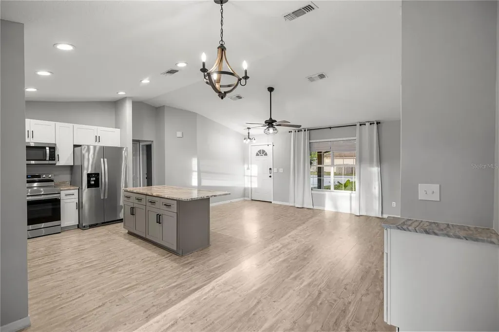 6525 NW 62nd Avenue Ocala FL 34482