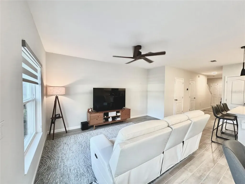 2767 Narcoossee Road St Cloud FL 34771