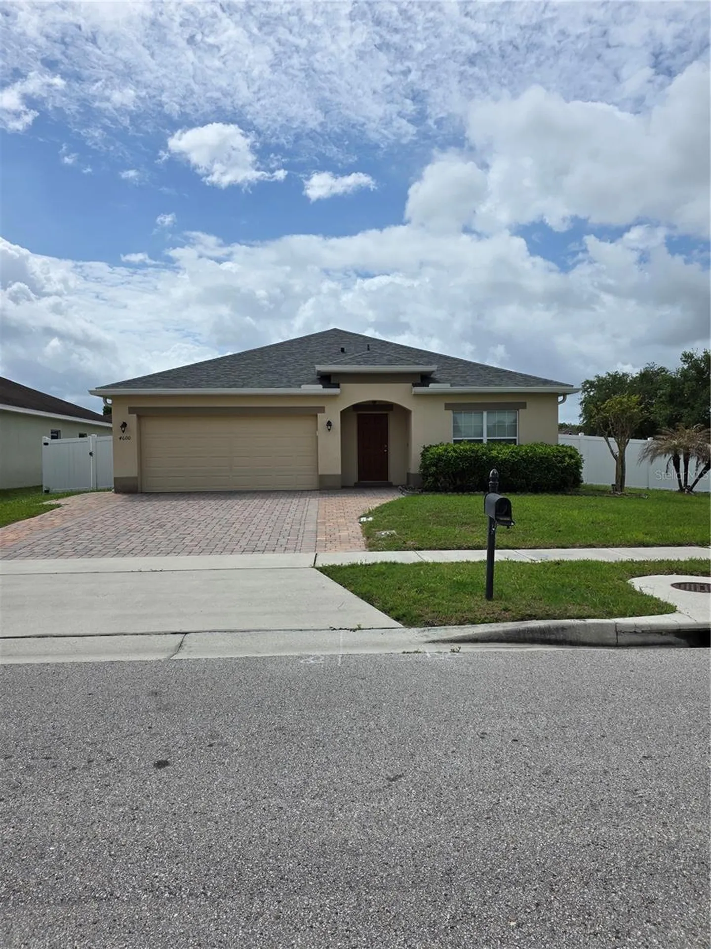 4600 Caverns Drive Kissimmee FL 34758
