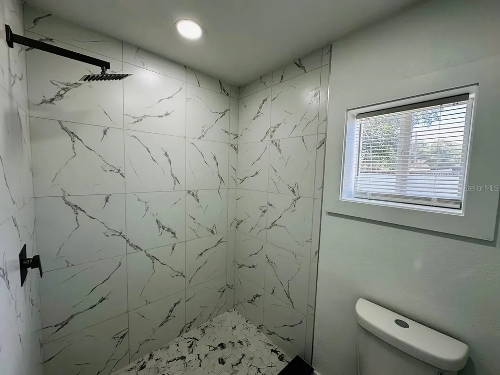 136 Lynbrook Drive Orlando FL 32807