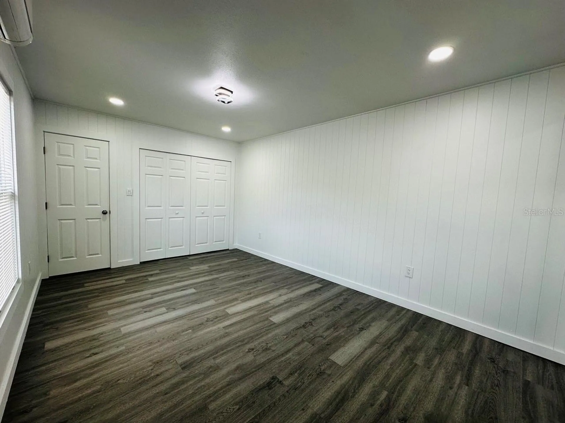 136 Lynbrook Drive Orlando FL 32807