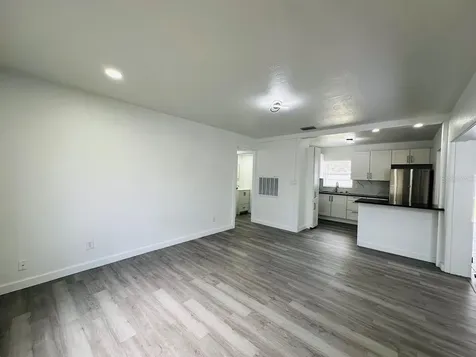 136 Lynbrook Drive Orlando FL 32807