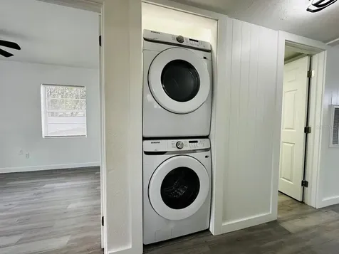 136 Lynbrook Drive Orlando FL 32807