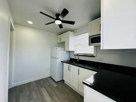 136 Lynbrook Drive Orlando FL 32807