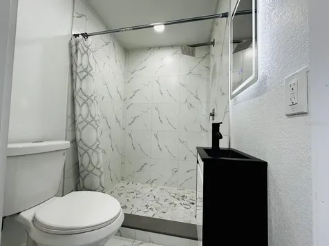 136 Lynbrook Drive Orlando FL 32807