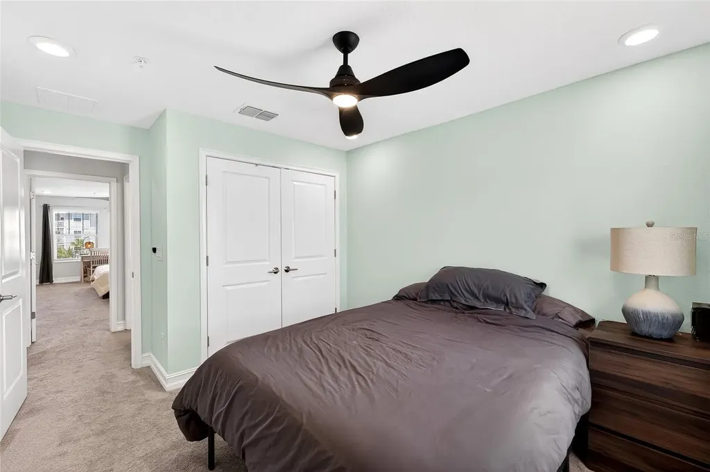 5351 Bridge Street Tampa FL 33611