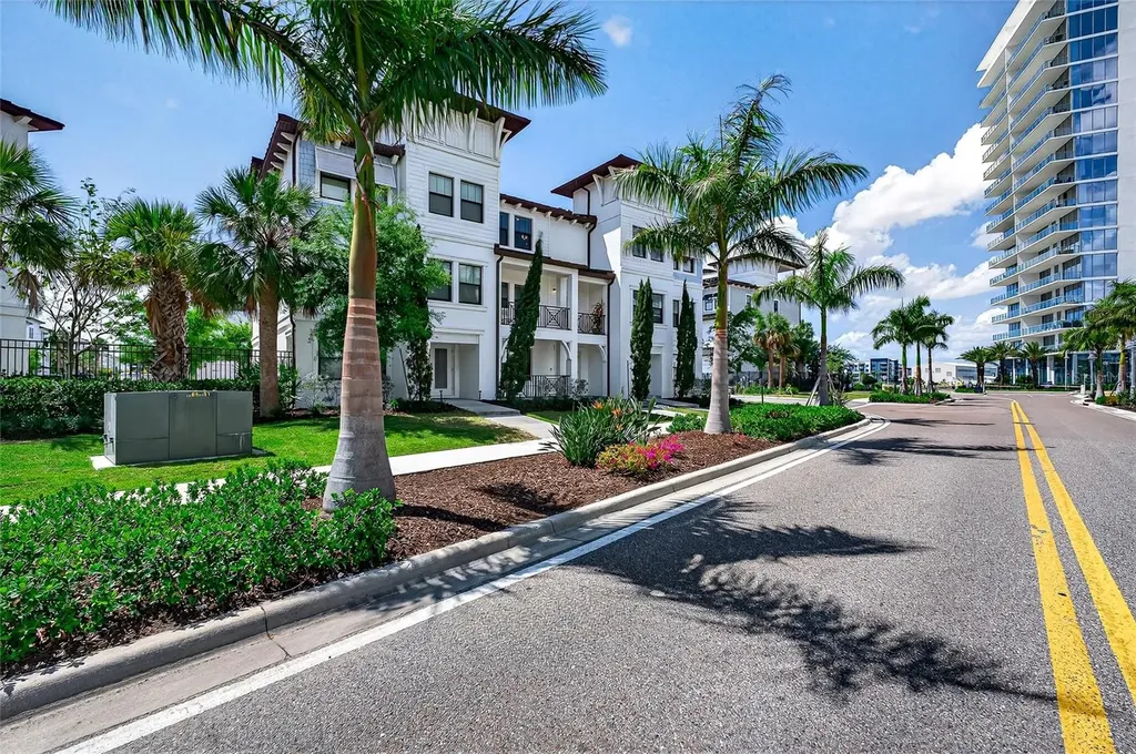5351 Bridge Street Tampa FL 33611