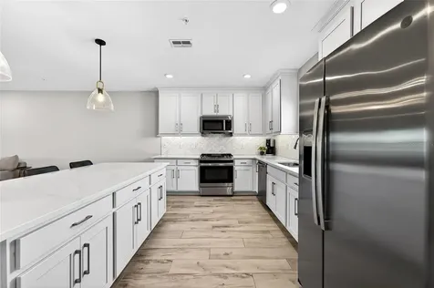5351 Bridge Street Tampa FL 33611