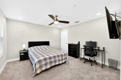 5351 Bridge Street Tampa FL 33611