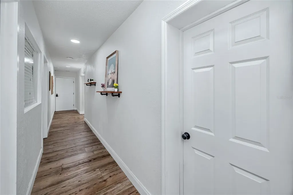 3527 1st Avenue S St Petersburg FL 33711