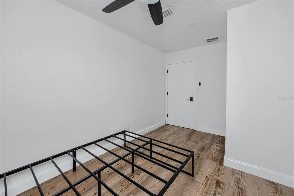 3527 1st Avenue S St Petersburg FL 33711