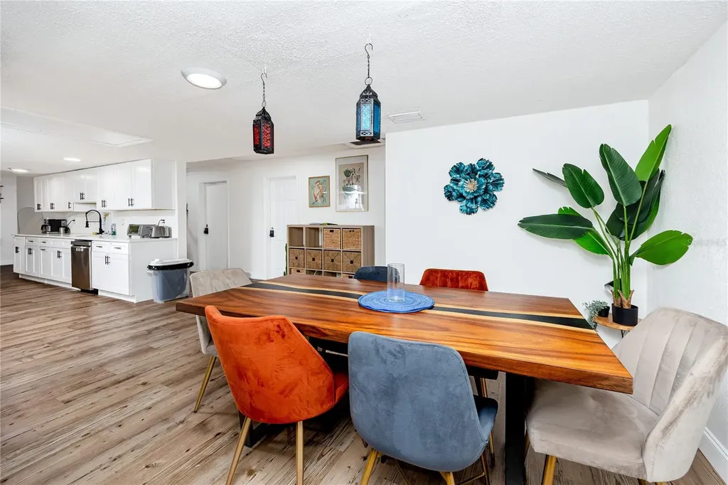 3527 1st Avenue S St Petersburg FL 33711