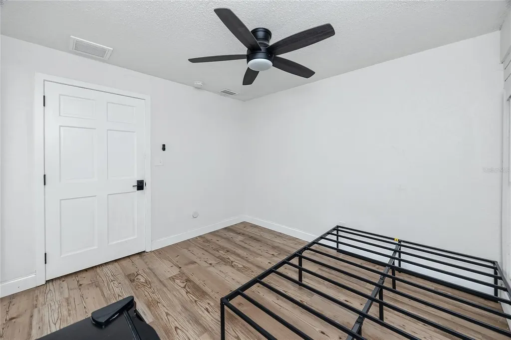 3527 1st Avenue S St Petersburg FL 33711