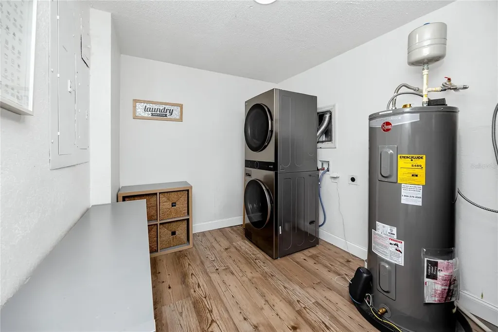 3527 1st Avenue S St Petersburg FL 33711
