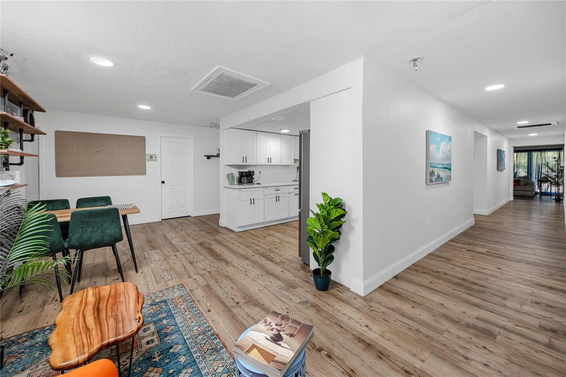 3527 1st Avenue S St Petersburg FL 33711