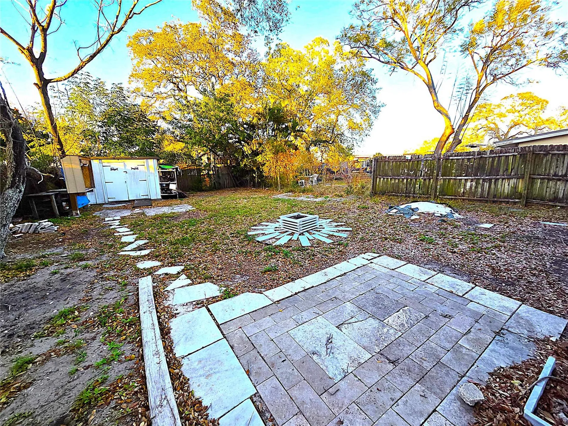 360 5th Avenue NW Largo FL 33770